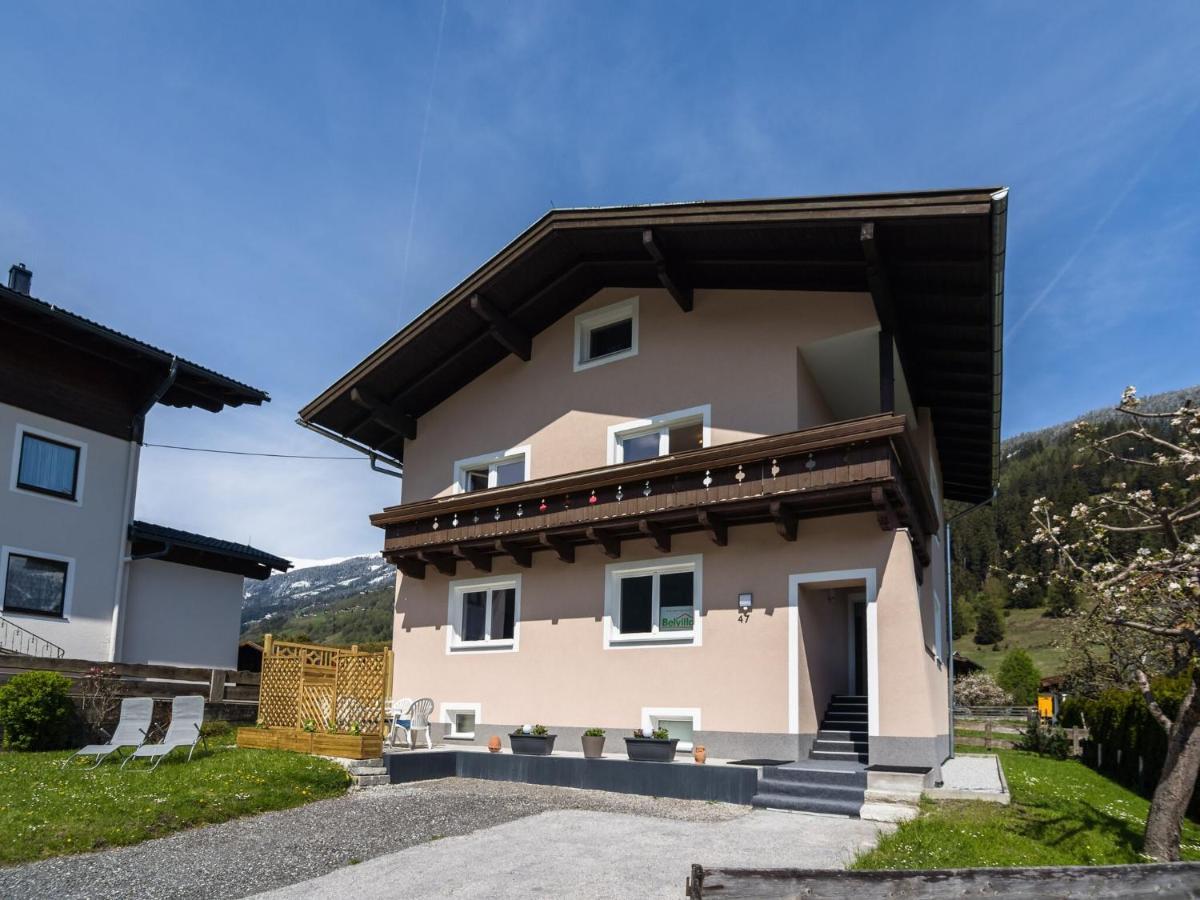 Modern Apartment Near Ski Area In M Hlbach Dorf  Exteriör bild